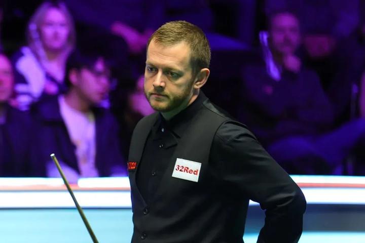 外媒：印尼有意归化荷甲乌德勒支前锋乔纳森斯，身价万欧.