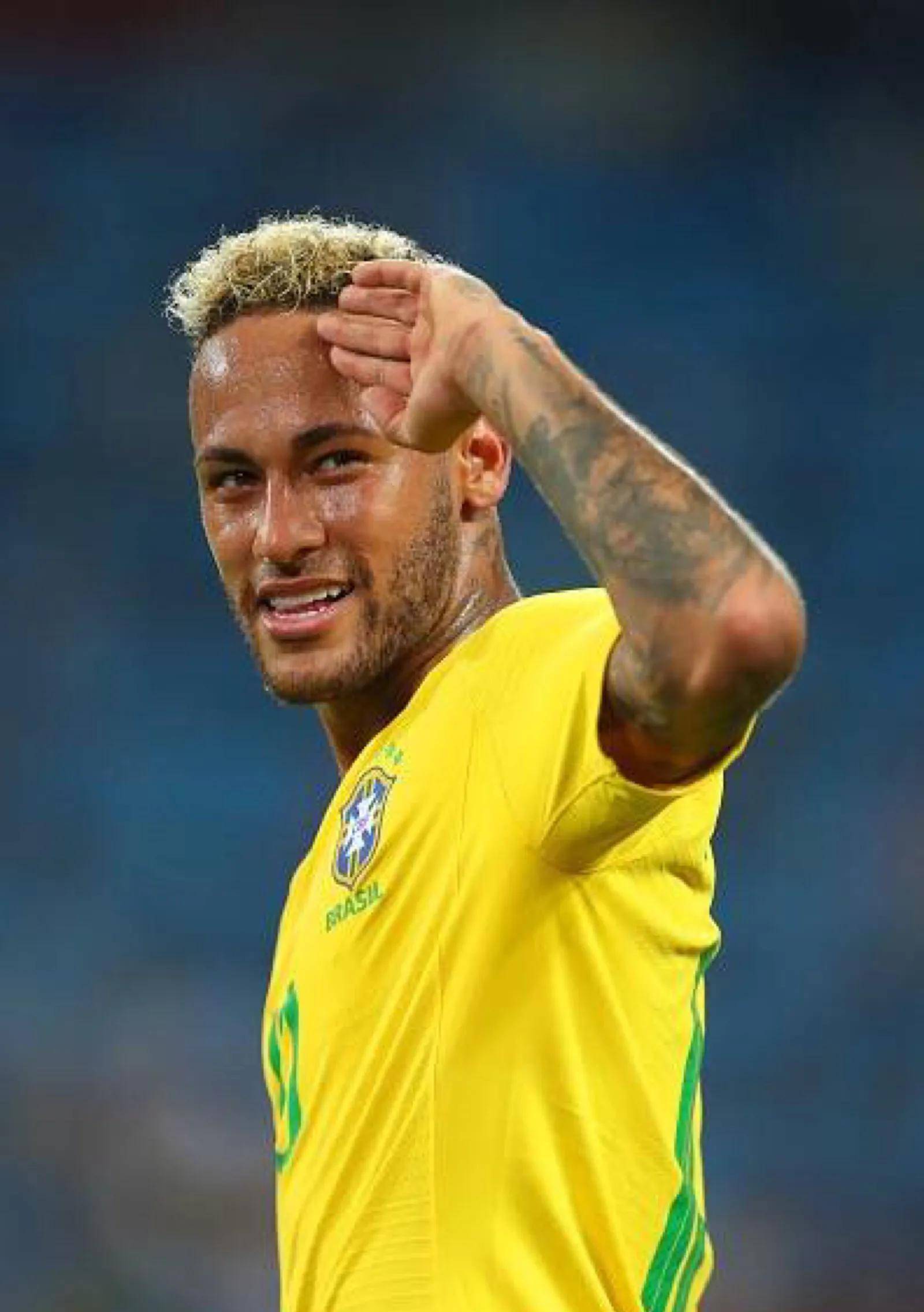 本人倍感自 本人倍感自